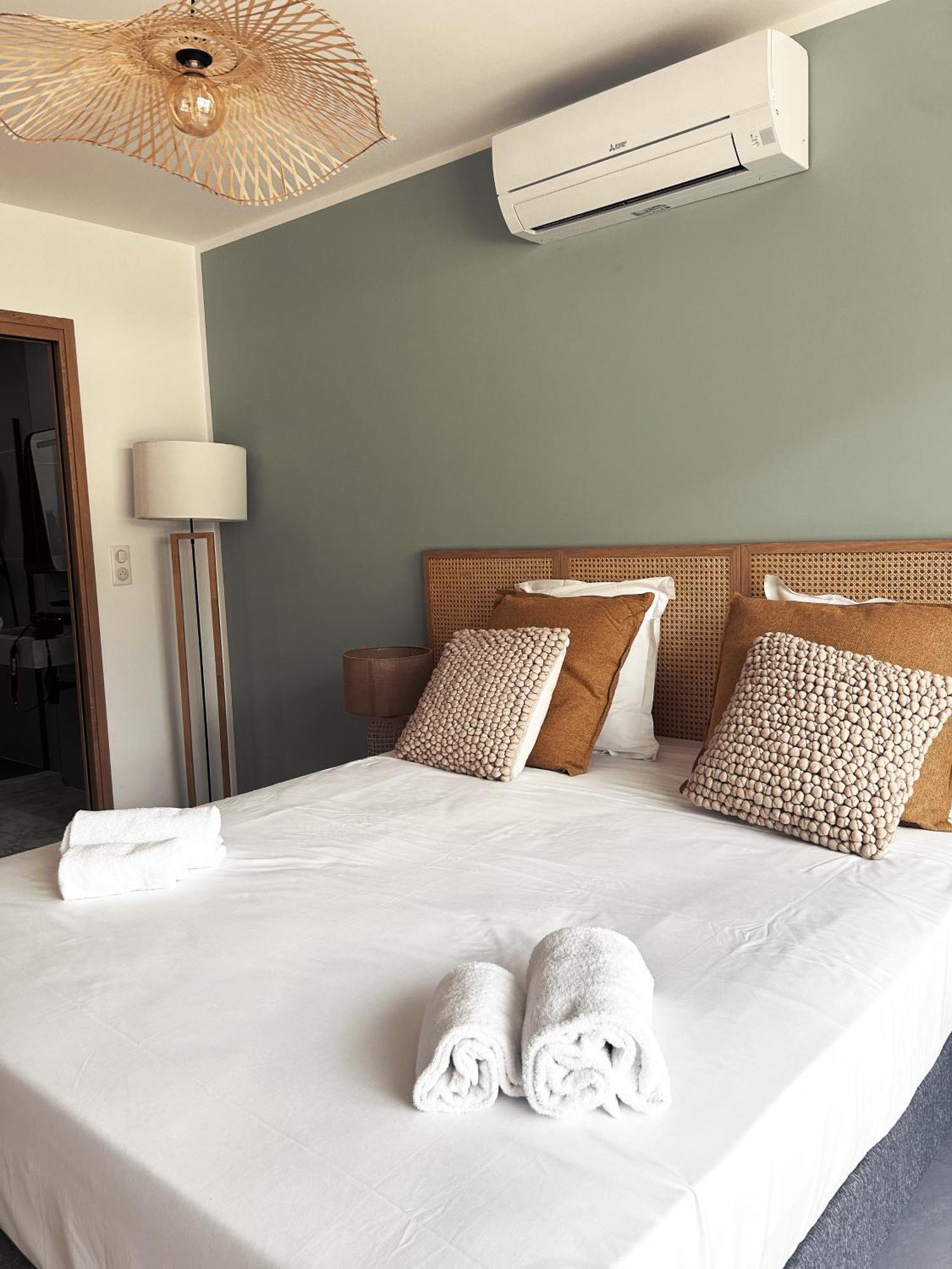 Hotel A Stretta Propriano  Eksteriør bilde